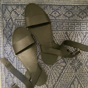 NWOT Madewell black leather sandal